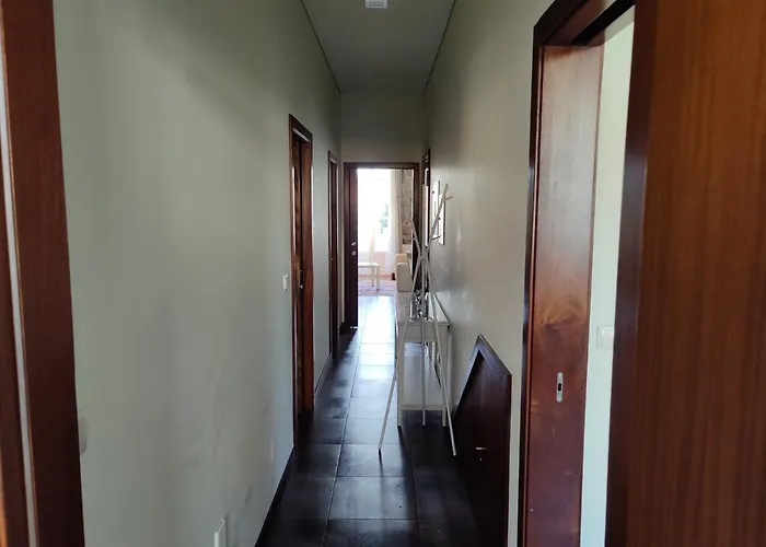 Casa Da Ponte Velha Hotel *